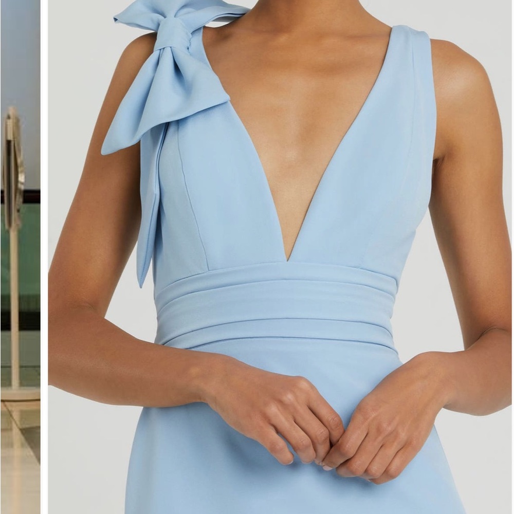 Mac Duggal Bow Shoulder V-Neck Gown (Light Blue)
